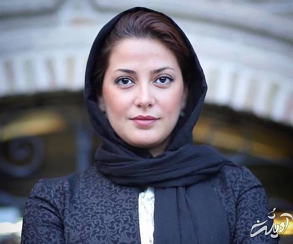 طناز طباطبایی